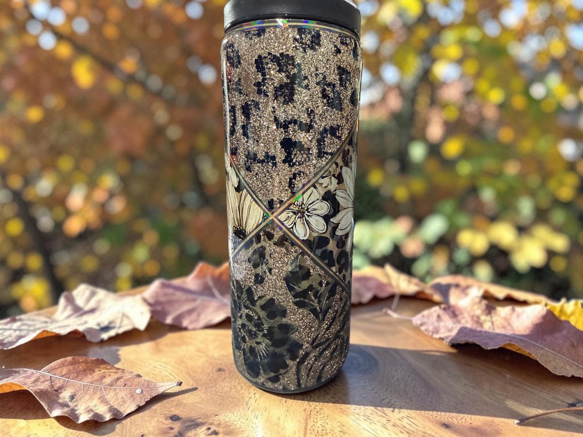 20 oz Duo Daisy and leopard tumbler