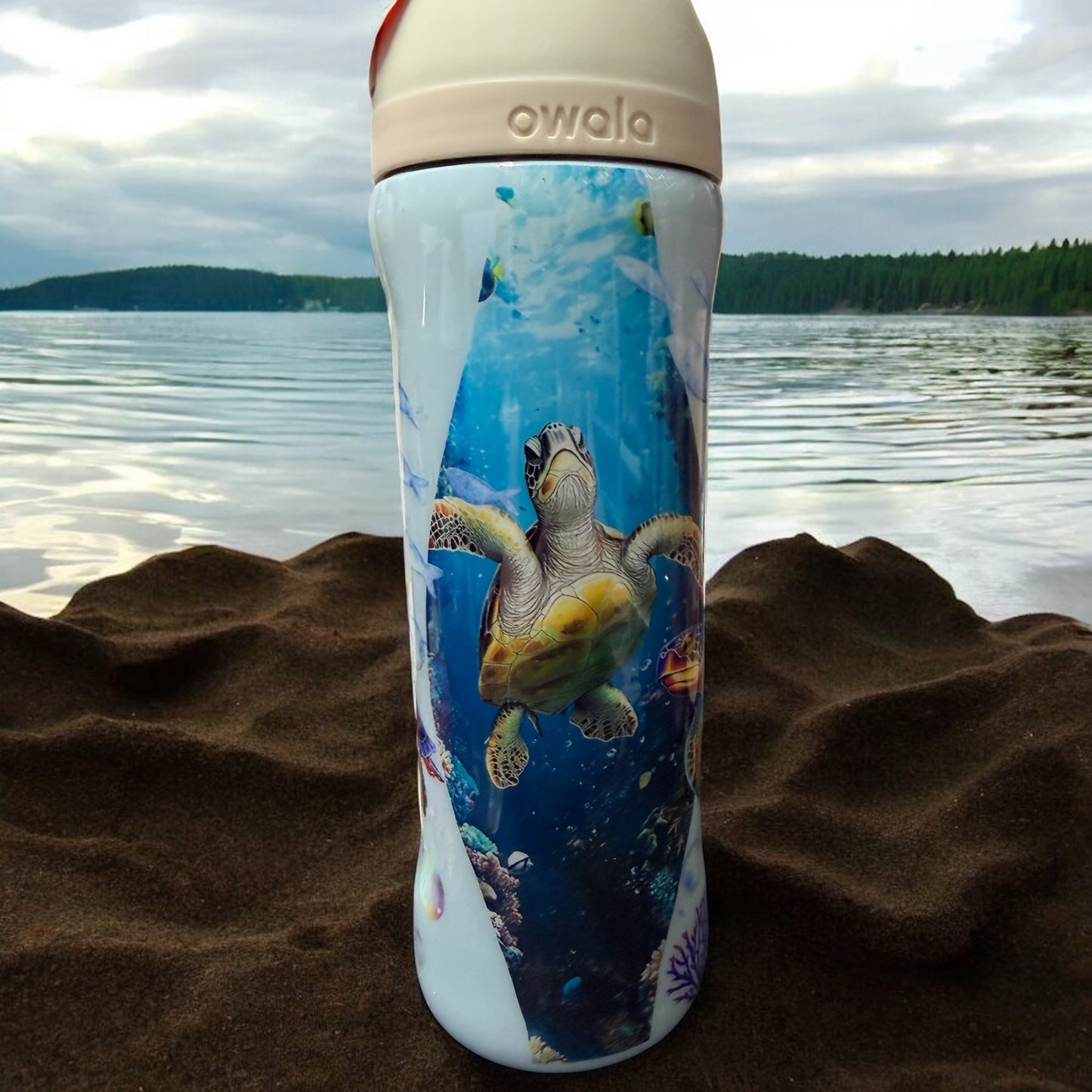 24 oz Turtle Owala tumbler