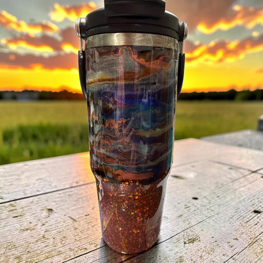 30 oz wate bottle with swirl and glitter