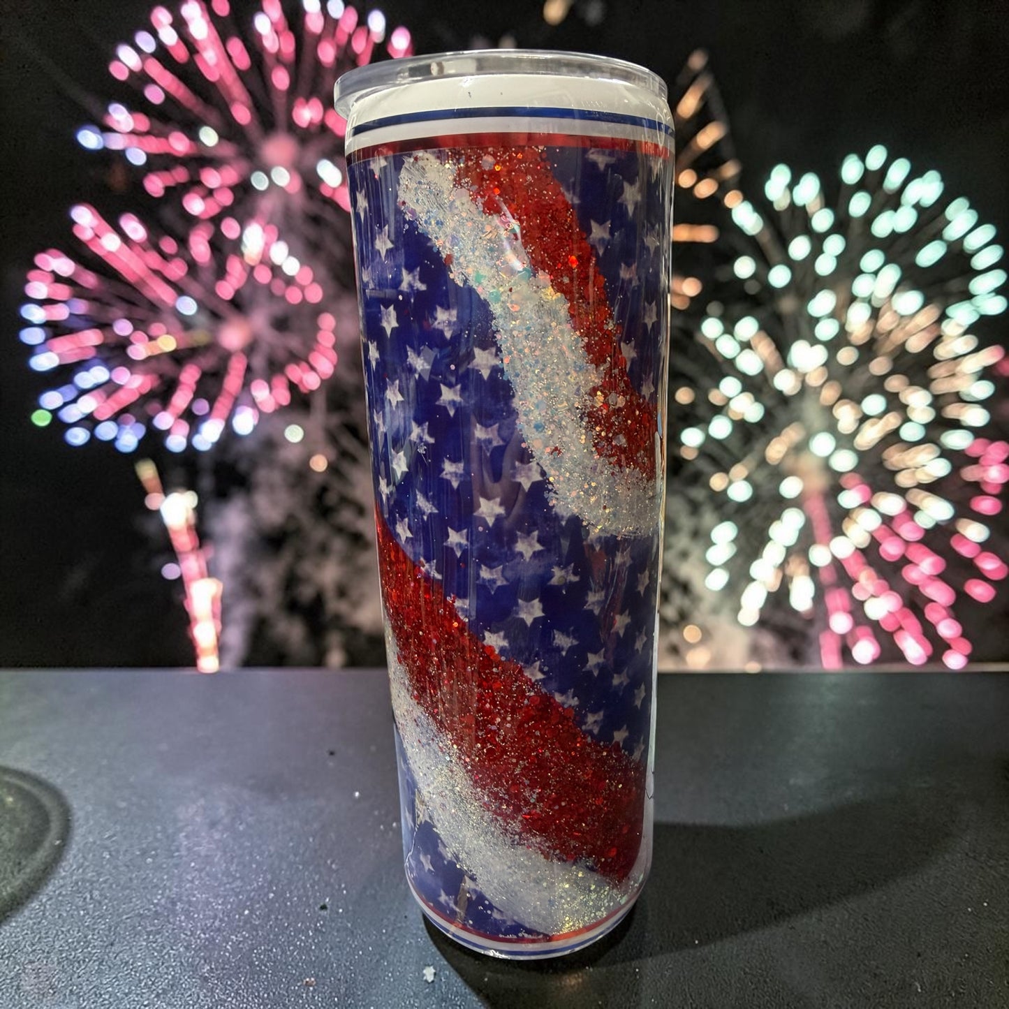 30 oz Patriotic eagle and stars and strips tumbler