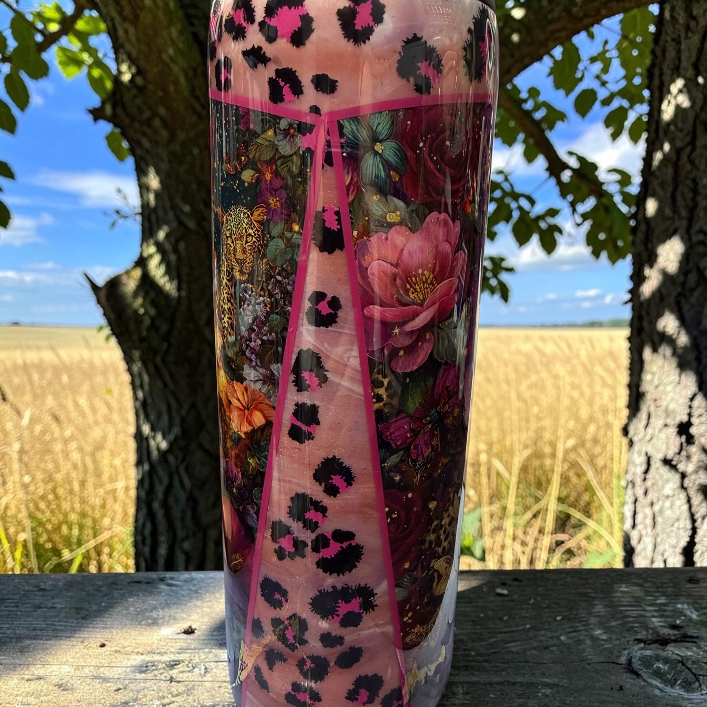 20 oz Leopard and flowers